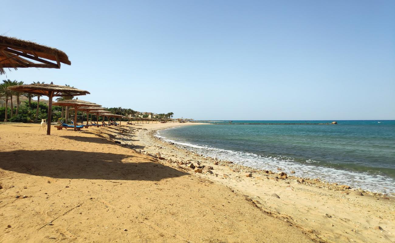 Laguna Bay'in fotoğrafı bej kum ve kayalar yüzey ile