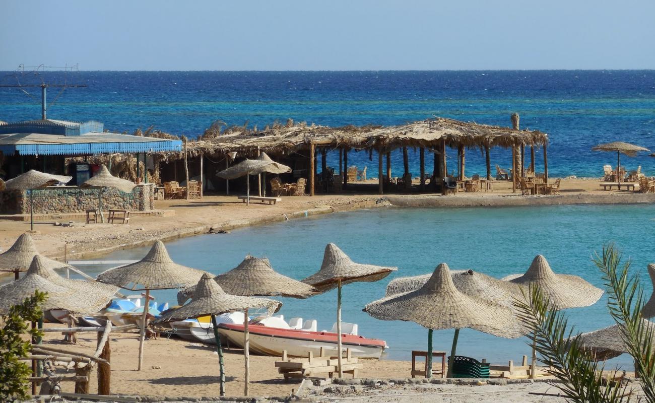 Sundayes Beach'in fotoğrafı parlak kum yüzey ile