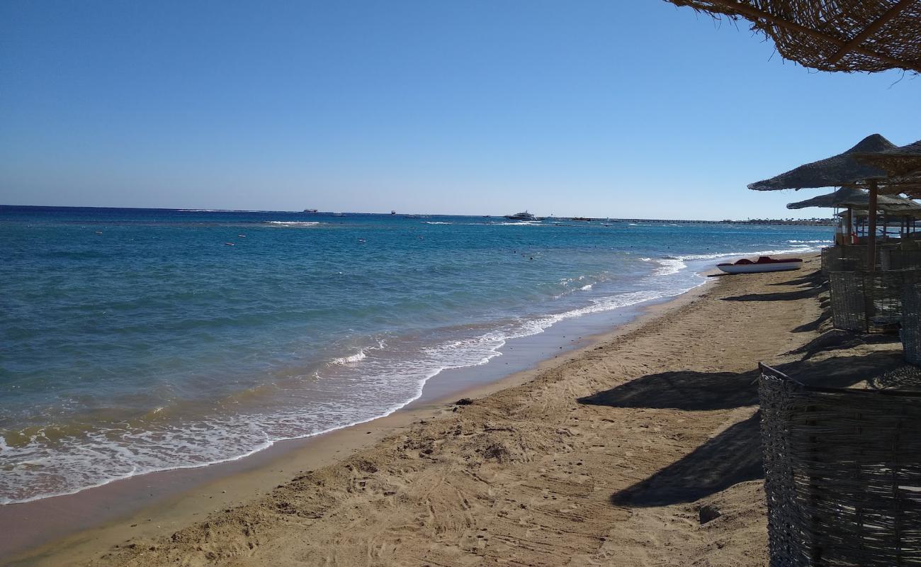 Tia Heights Makadi Bay'in fotoğrafı açık bej kum yüzey ile