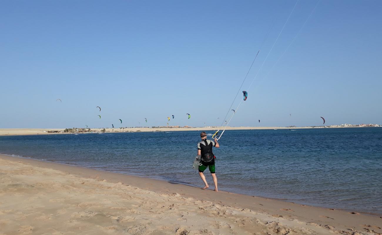 Mesca Beach'in fotoğrafı parlak kum yüzey ile