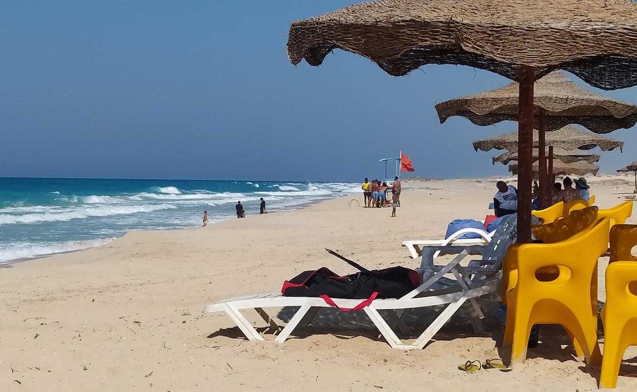 Rexyian Beach'in fotoğrafı i̇nce bej kum yüzey ile