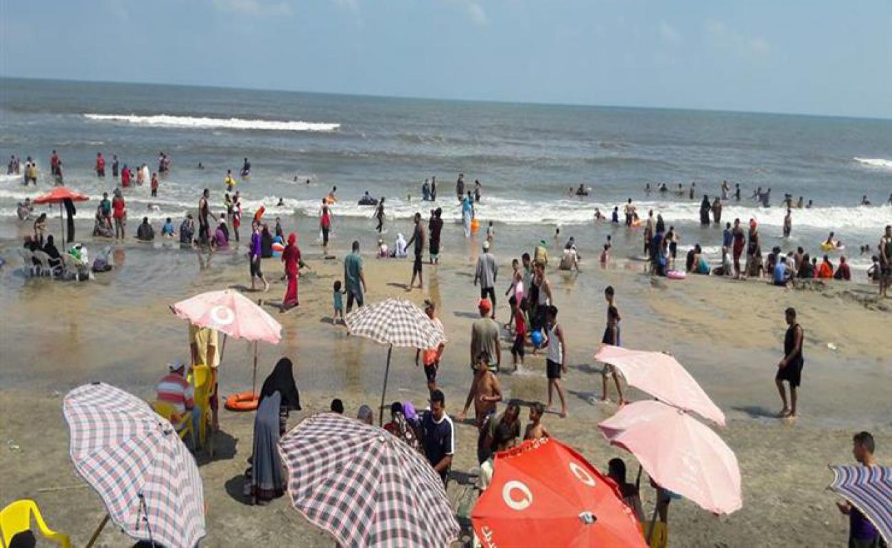 Miramar Beach'in fotoğrafı açık bej kum yüzey ile