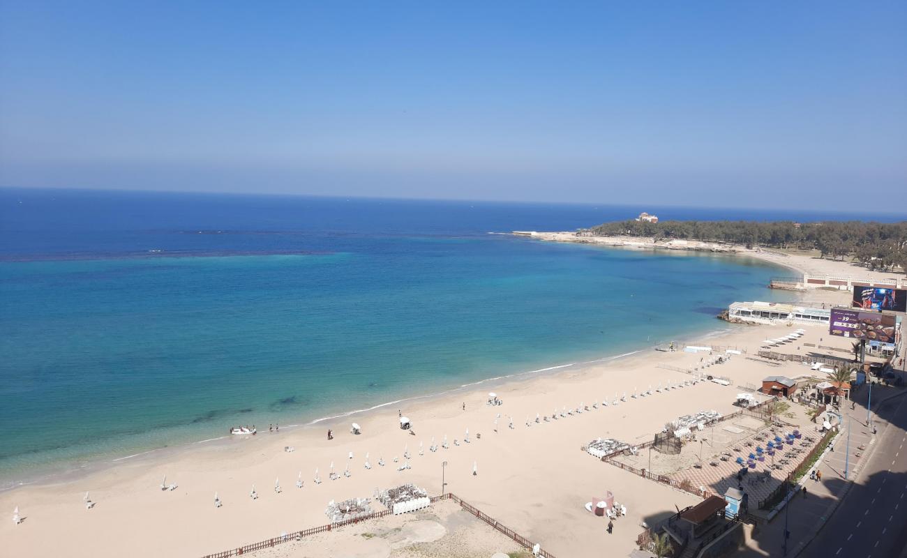 Mandara Beach North'in fotoğrafı açık bej kum yüzey ile