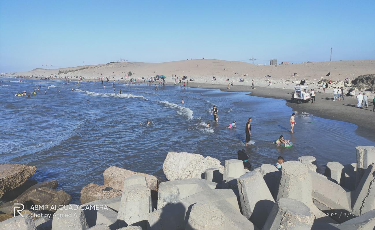 Burj Al Burullus Beach'in fotoğrafı açık bej kum yüzey ile