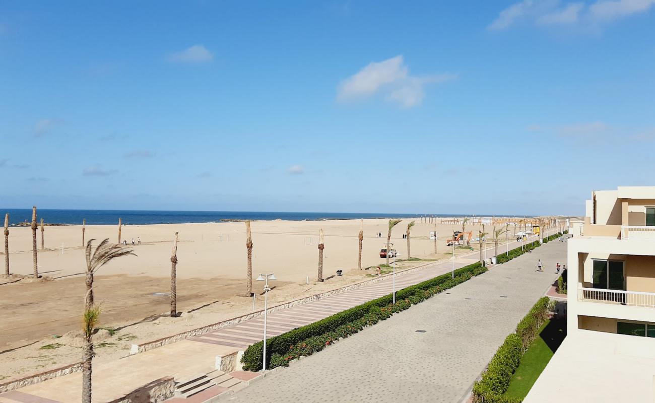 Marina Delta Beach'in fotoğrafı açık bej kum yüzey ile