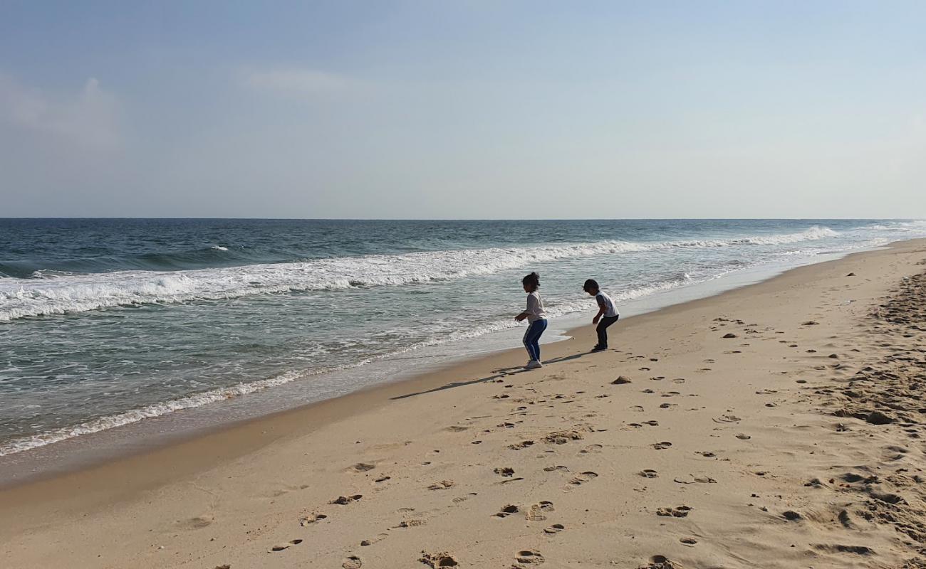 Basata Beach'in fotoğrafı açık bej kum yüzey ile
