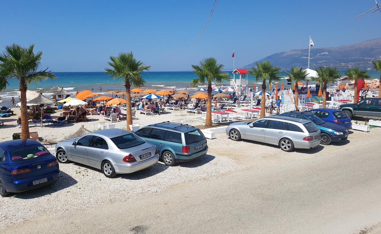Orikum beach II'in fotoğrafı bej kum ve çakıl yüzey ile