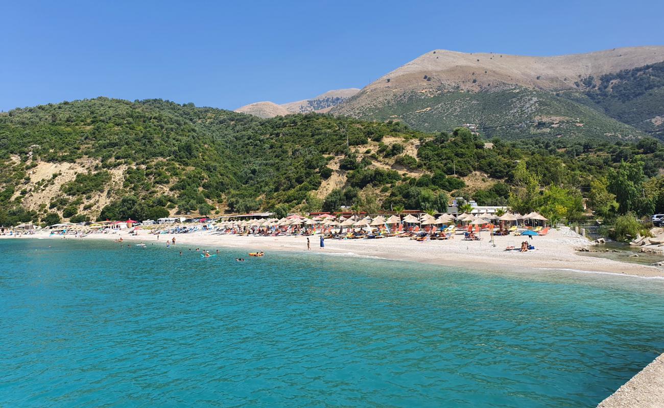 Bunec Plajı'in fotoğrafı hafif ince çakıl taş yüzey ile