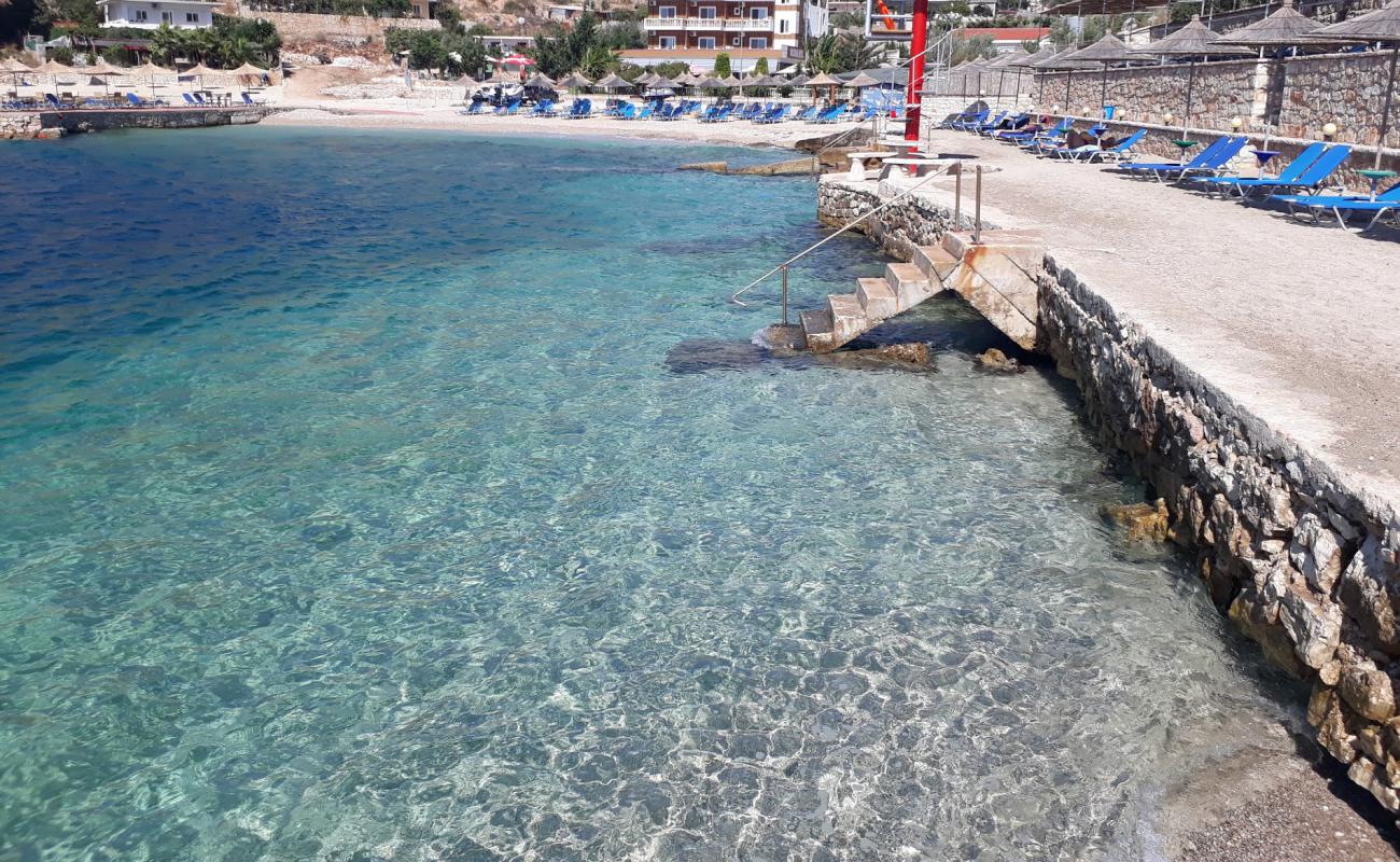 Saranda beach II'in fotoğrafı bej kum ve çakıl yüzey ile