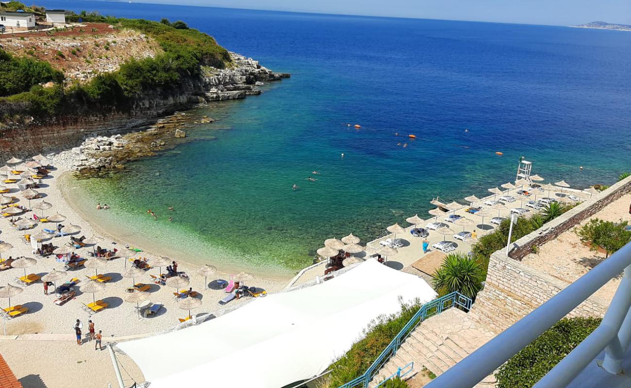 Heaven Hotel Beach'in fotoğrafı hafif çakıl yüzey ile