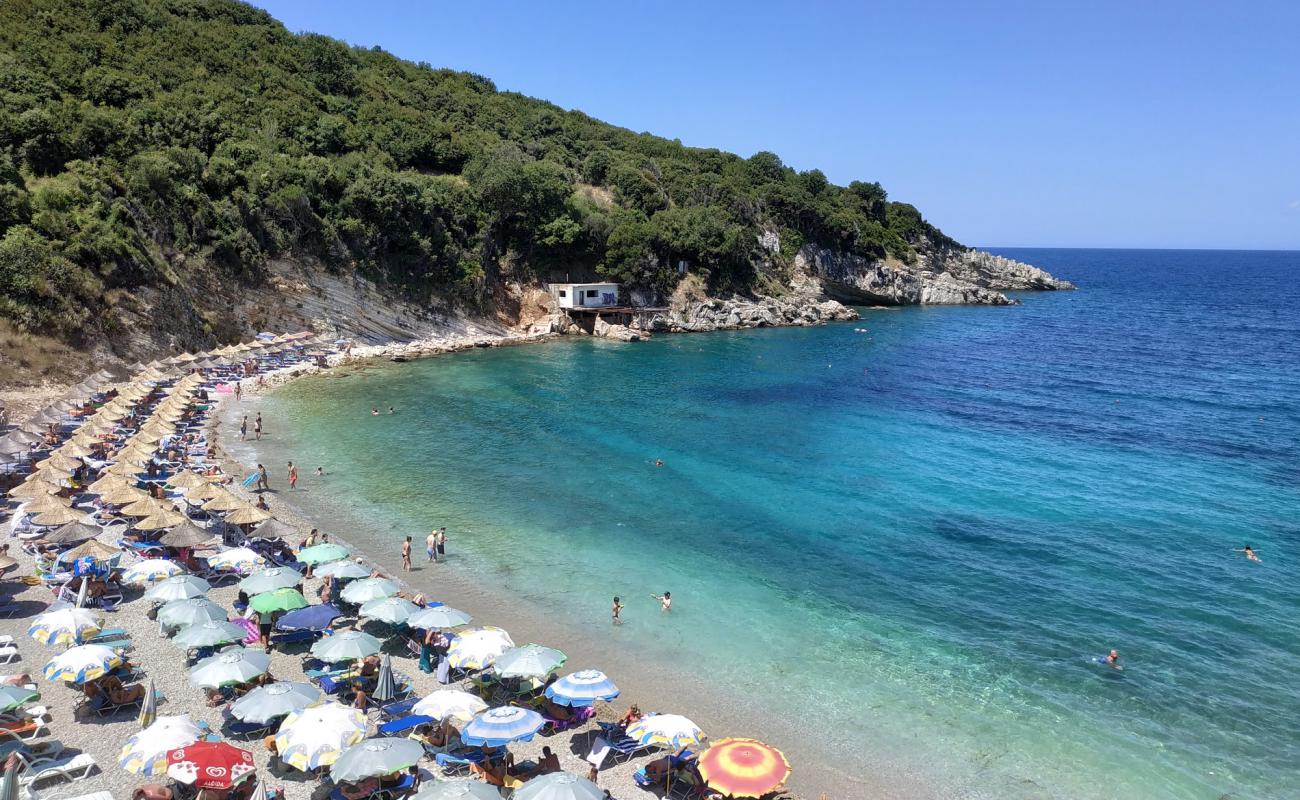 Manastir Beach'in fotoğrafı hafif çakıl yüzey ile