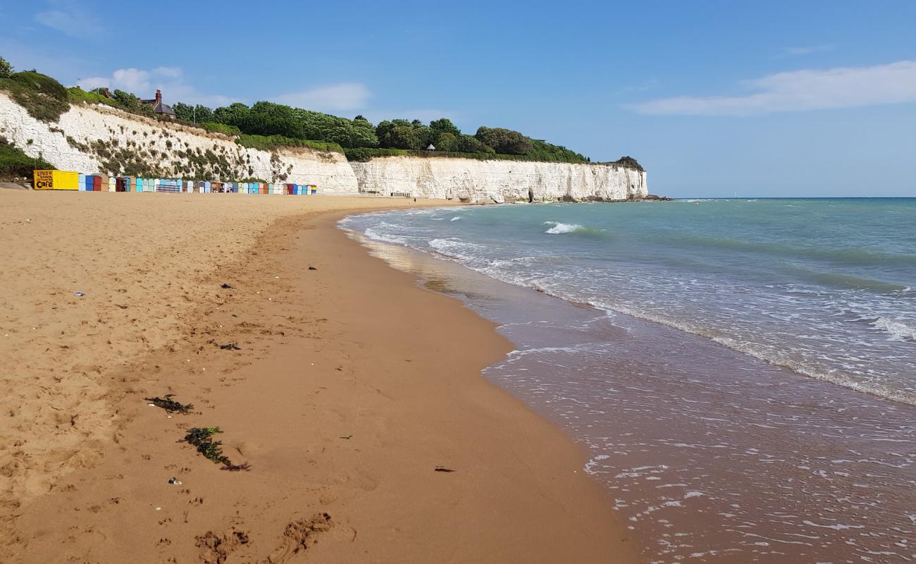 Stone Bay beach'in fotoğrafı parlak kum yüzey ile