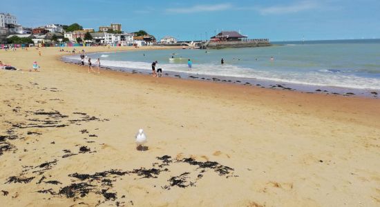 Viking Bay beach