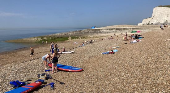 Saltdean plajı