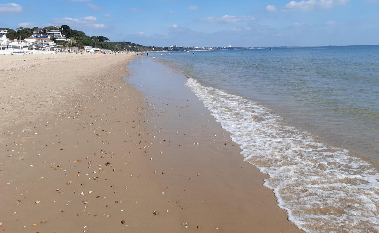 Sandbanks Plajı'in fotoğrafı parlak ince kum yüzey ile