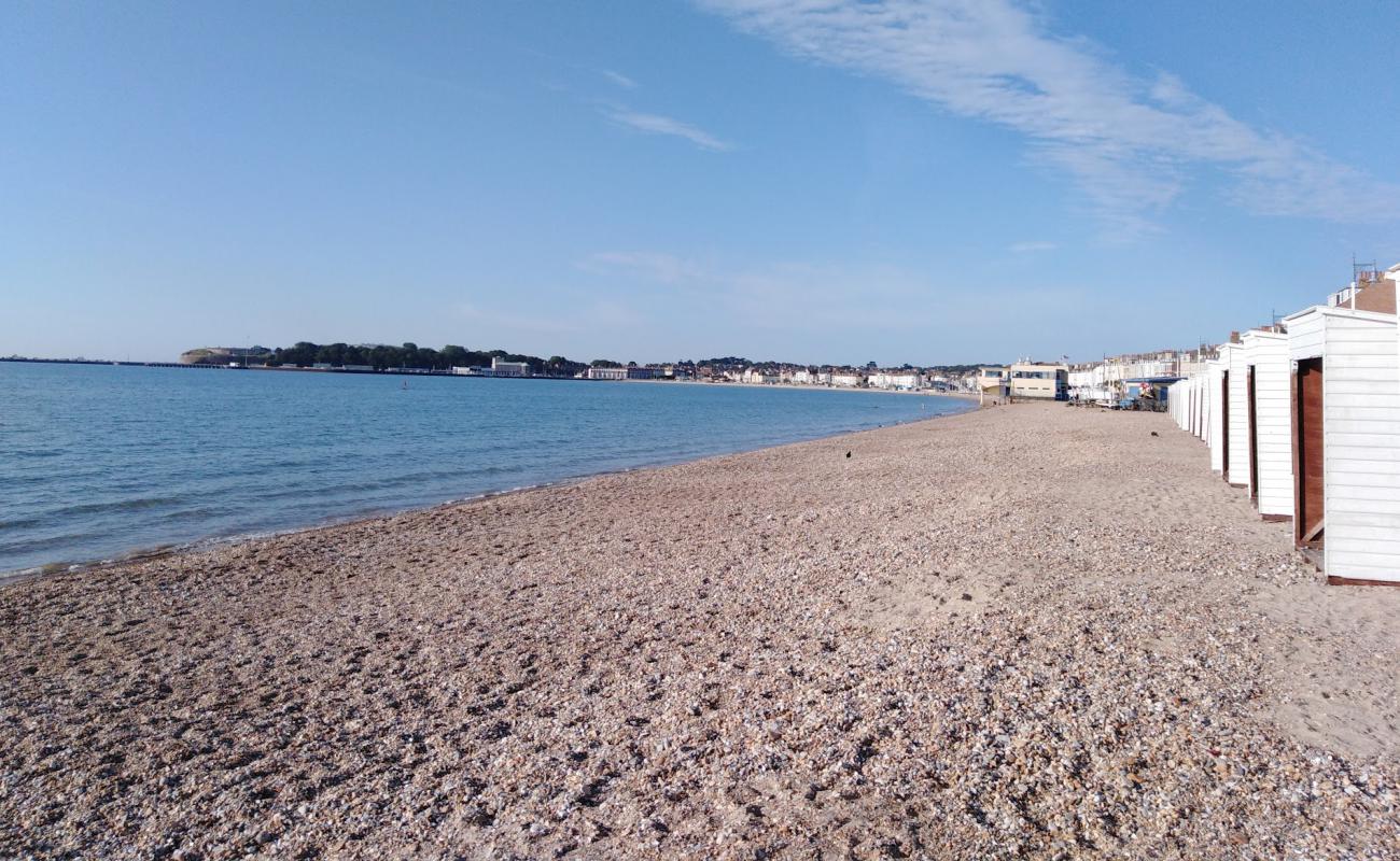 Greenhill beach'in fotoğrafı küçük bej çakıl yüzey ile
