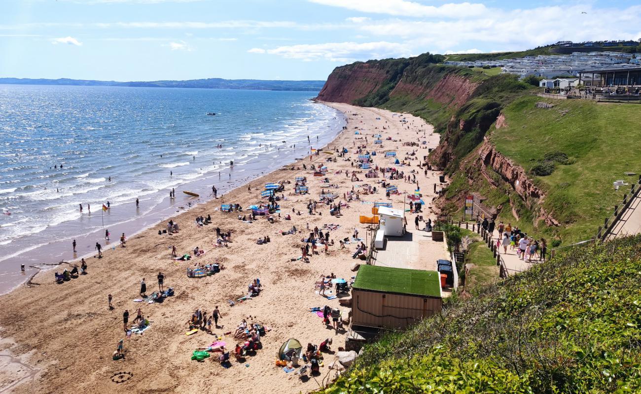 Sandy Bay beach'in fotoğrafı parlak kum yüzey ile