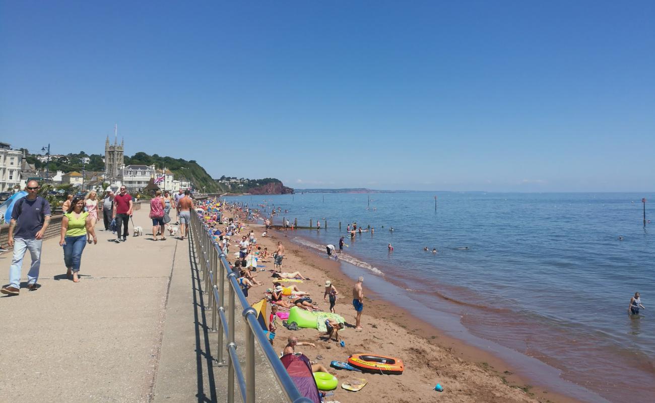 Teignmouth plajı'in fotoğrafı açık bej kum yüzey ile