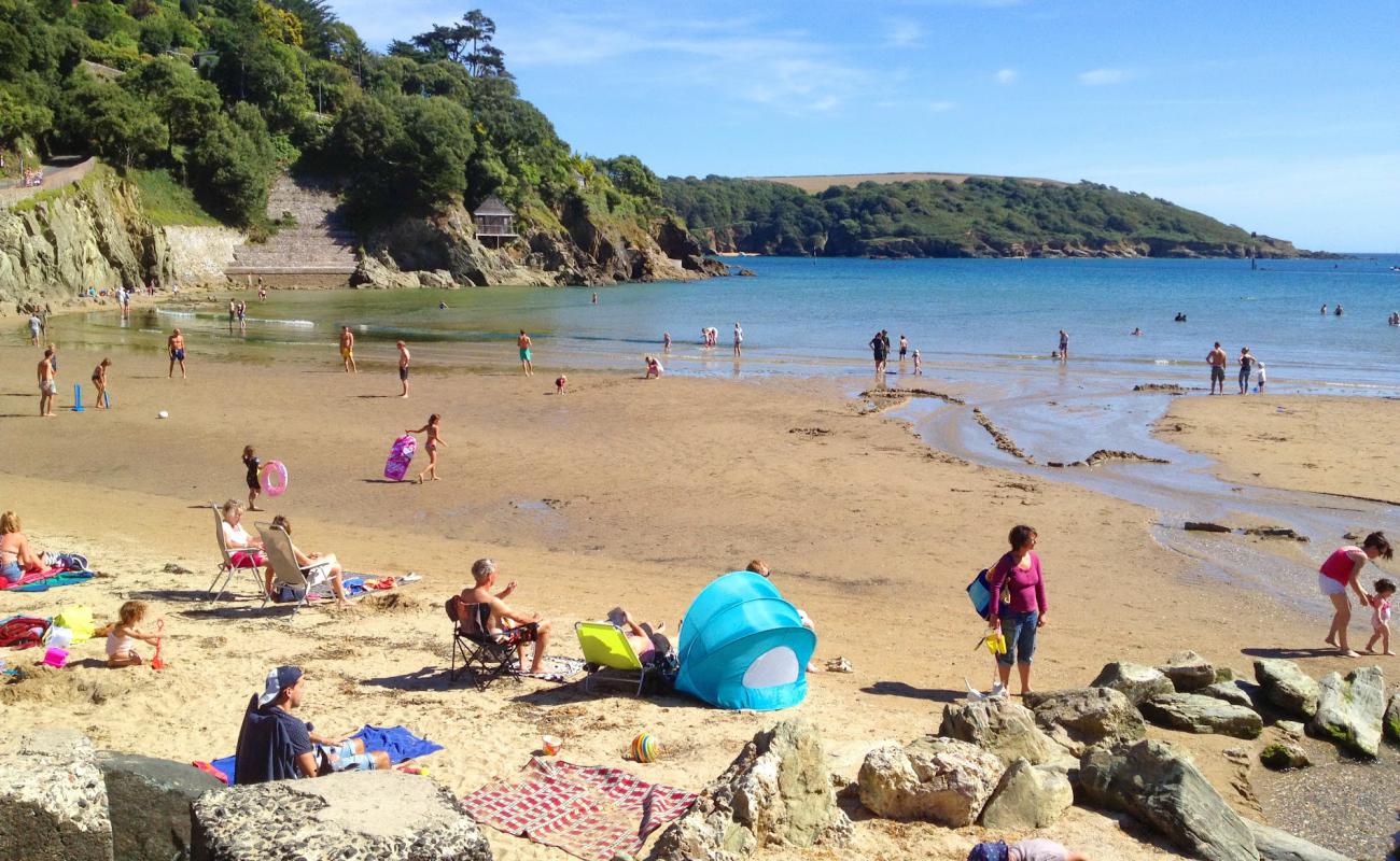 Salcombe North Sands'in fotoğrafı açık bej kum yüzey ile