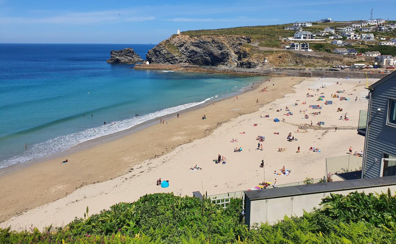 Portreath Plajı'in fotoğrafı parlak kum yüzey ile