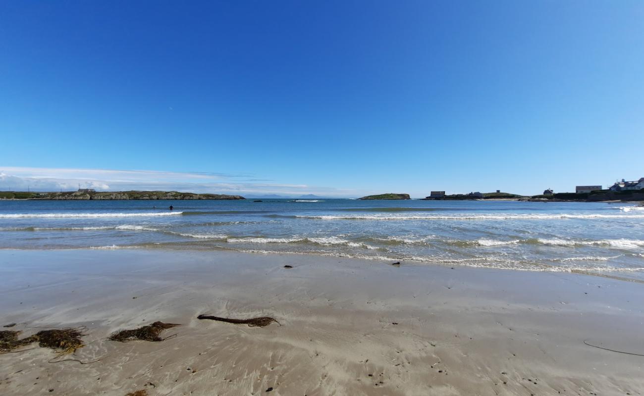 Traeth Borth Wen'in fotoğrafı açık bej kum yüzey ile
