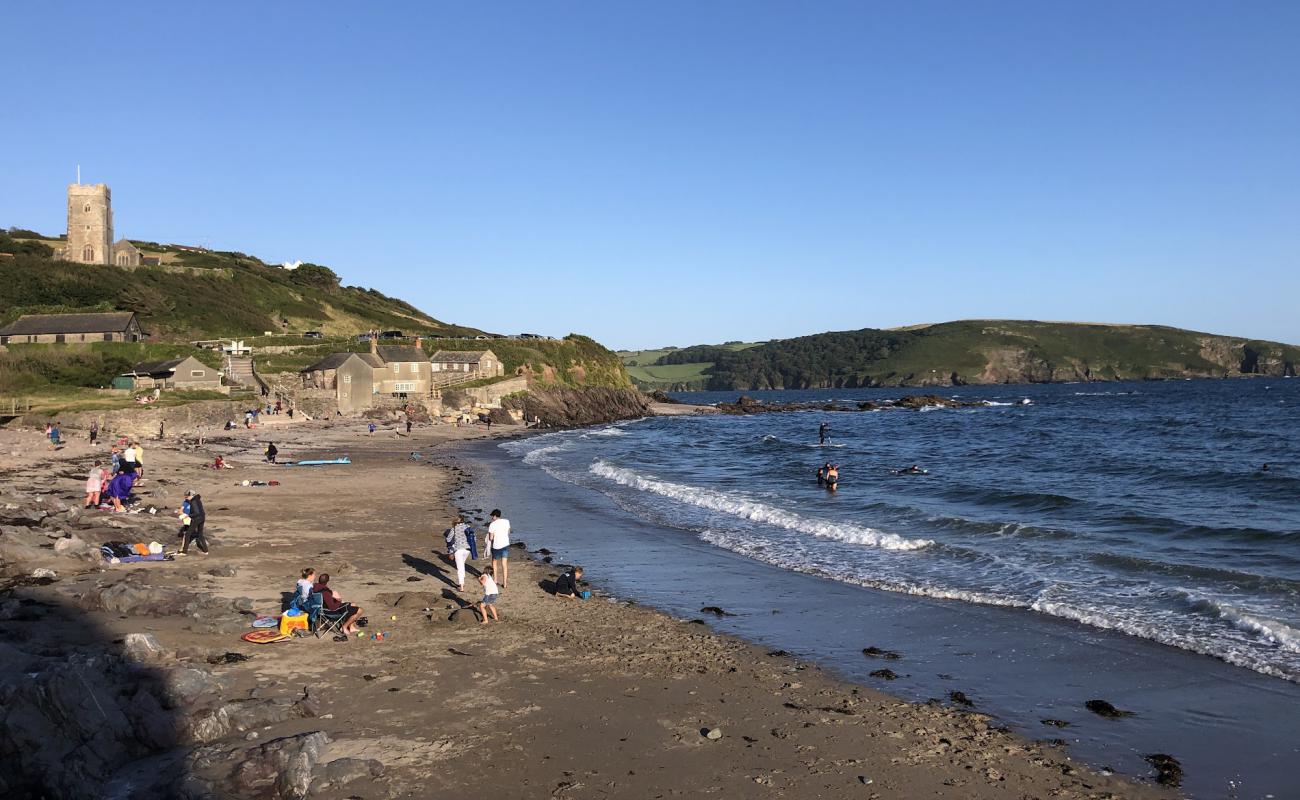Wembury beach'in fotoğrafı bej kum ve kayalar yüzey ile