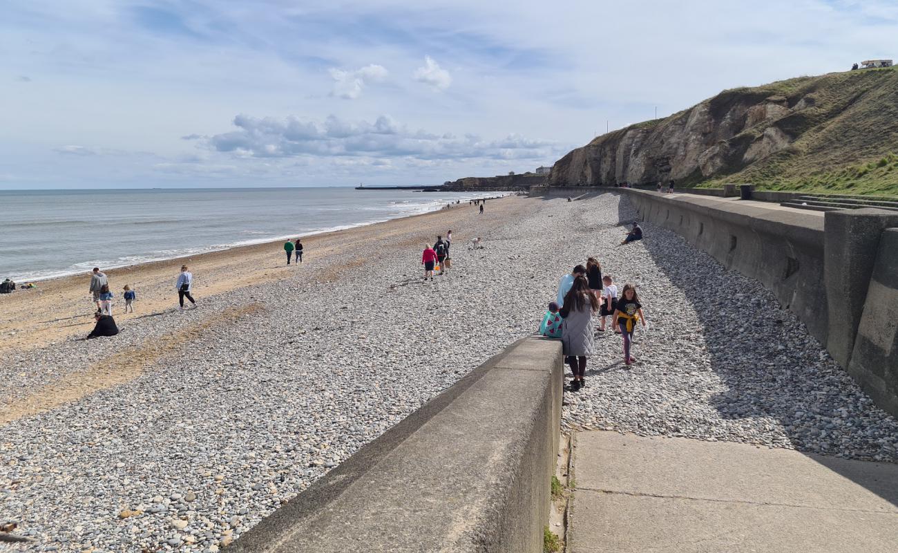 Seaham Plajı'in fotoğrafı açık bej kum yüzey ile