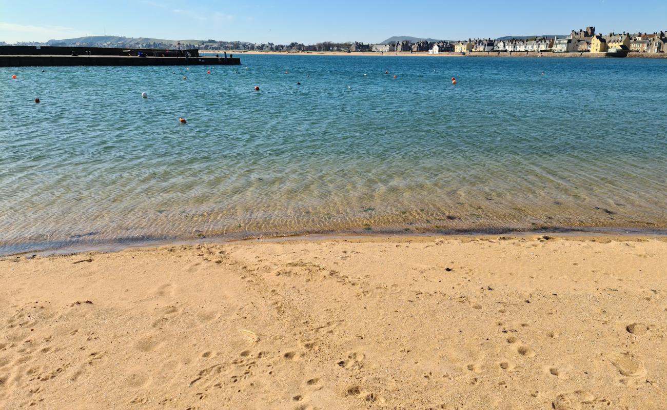 Elie Beach'in fotoğrafı parlak kum yüzey ile