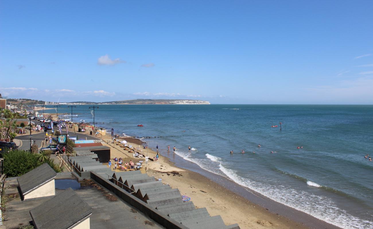 Shanklin (Saat Kulesi) Plajı'in fotoğrafı çakıl ile kum yüzey ile