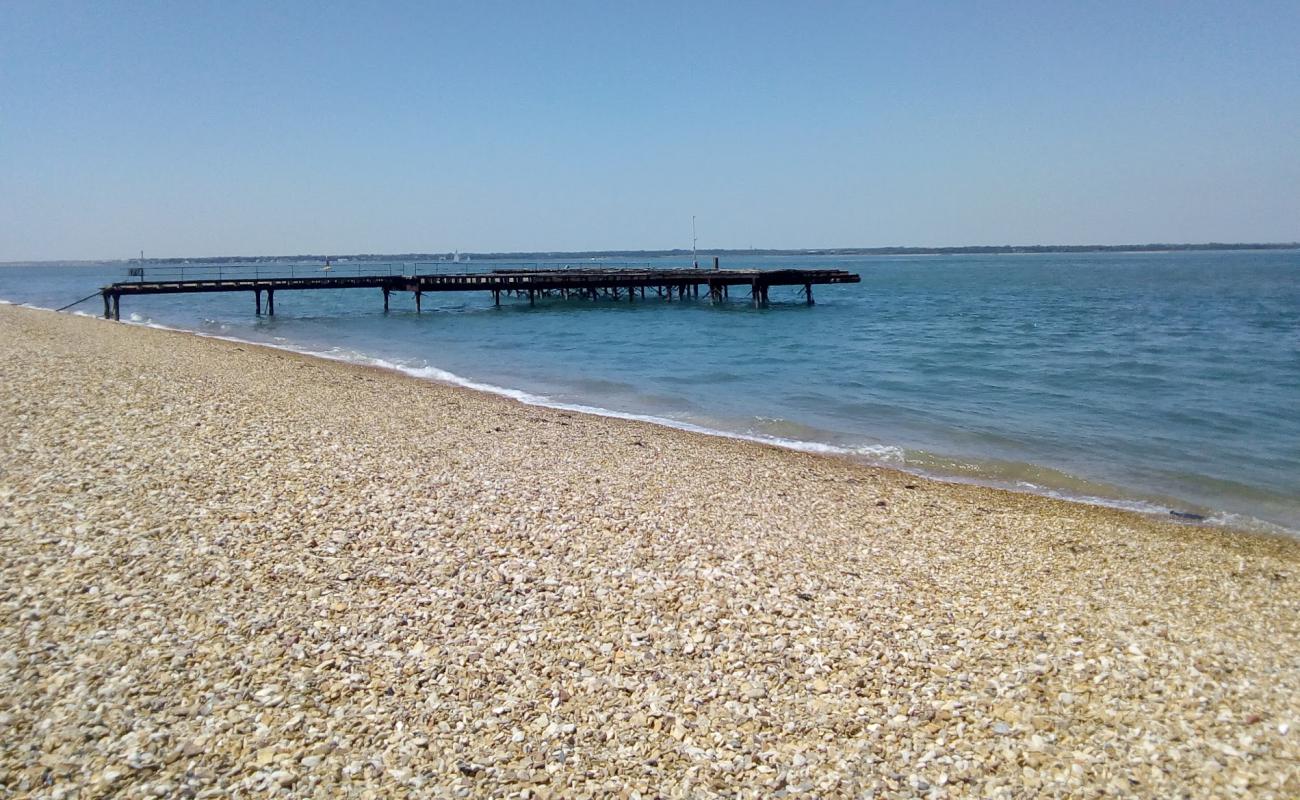 Fort Victoria Beach'in fotoğrafı hafif ince çakıl taş yüzey ile