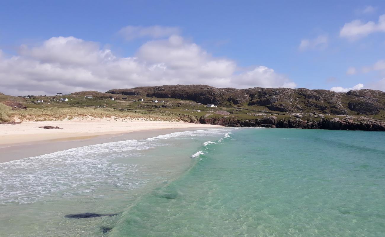 Oldshoremore Beach'in fotoğrafı parlak ince kum yüzey ile