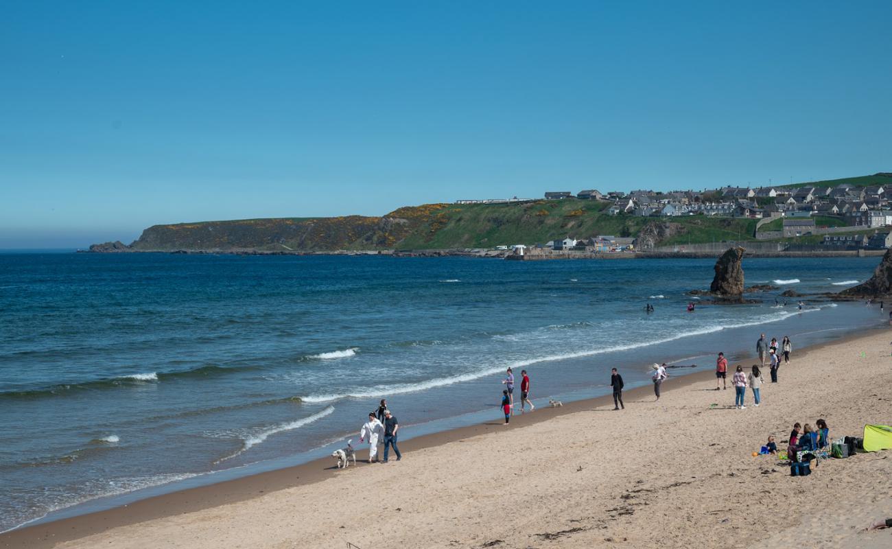 Cullen Beach'in fotoğrafı açık bej kum yüzey ile