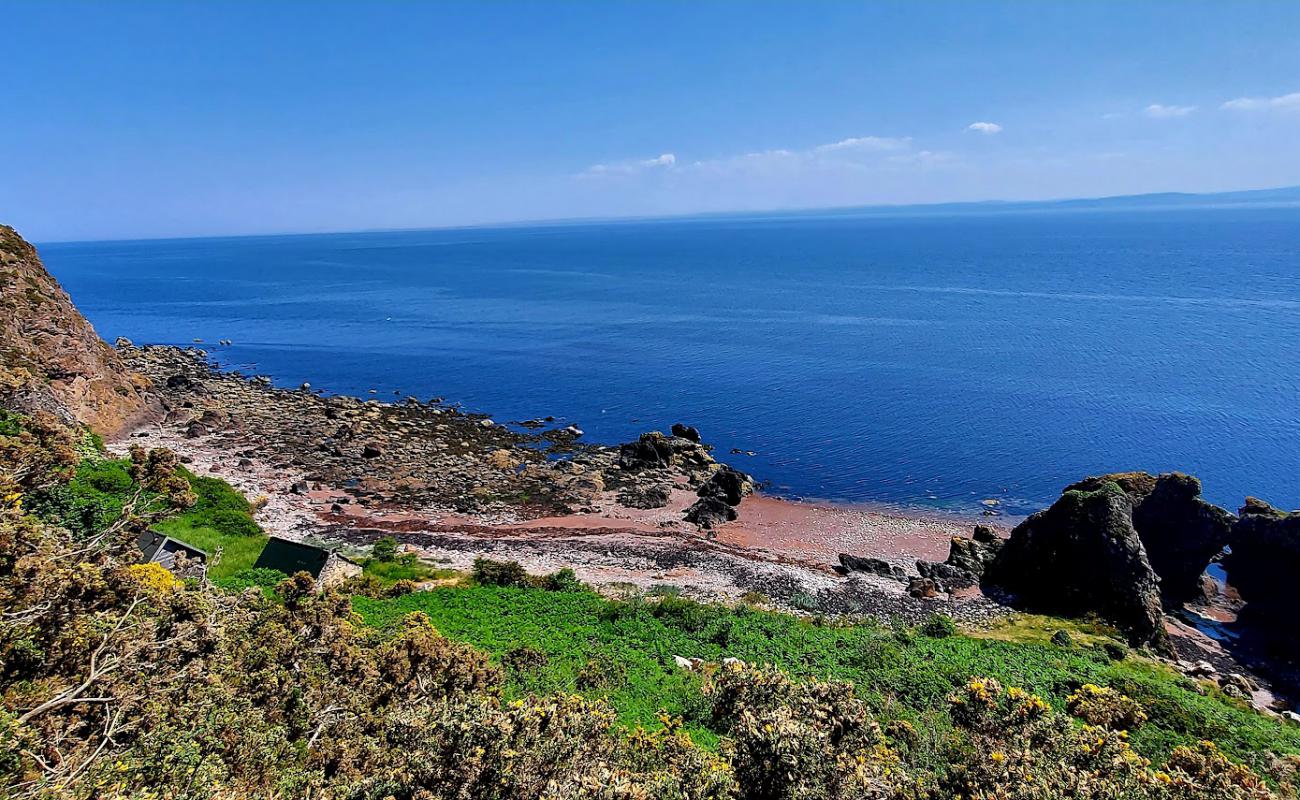 Macfarquhar's Bed Beach'in fotoğrafı kayalık arazi yüzey ile