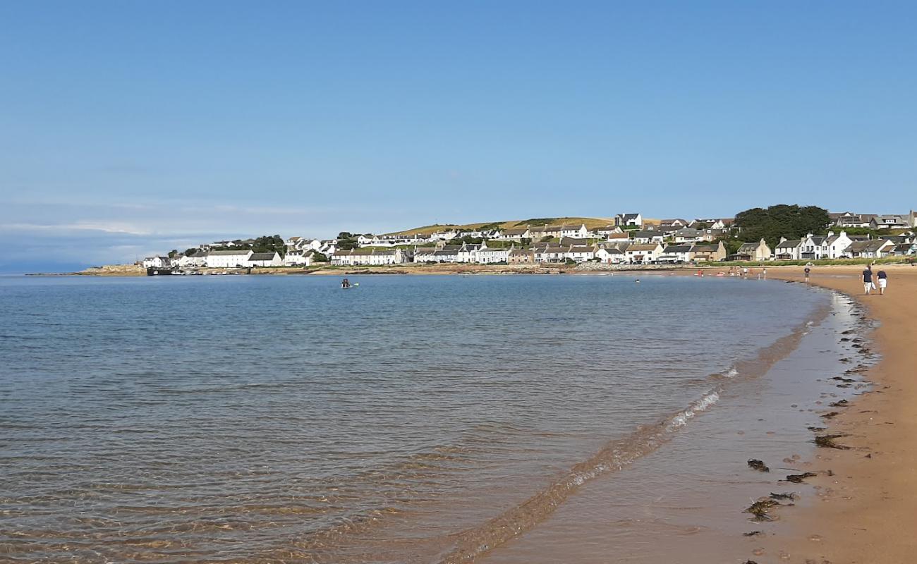 Portmahomack Beach'in fotoğrafı açık bej kum yüzey ile