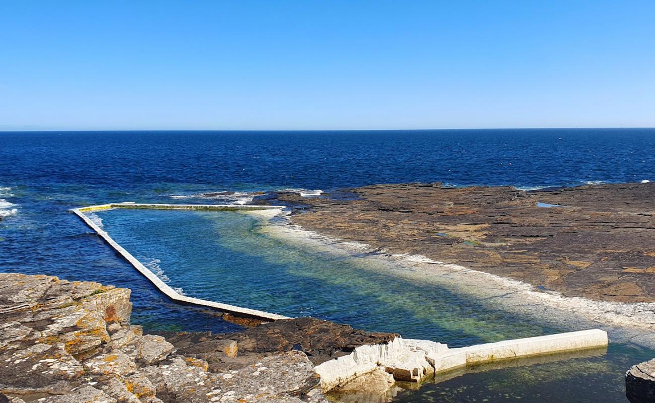 The Trinkie Beach'in fotoğrafı kayalık arazi yüzey ile