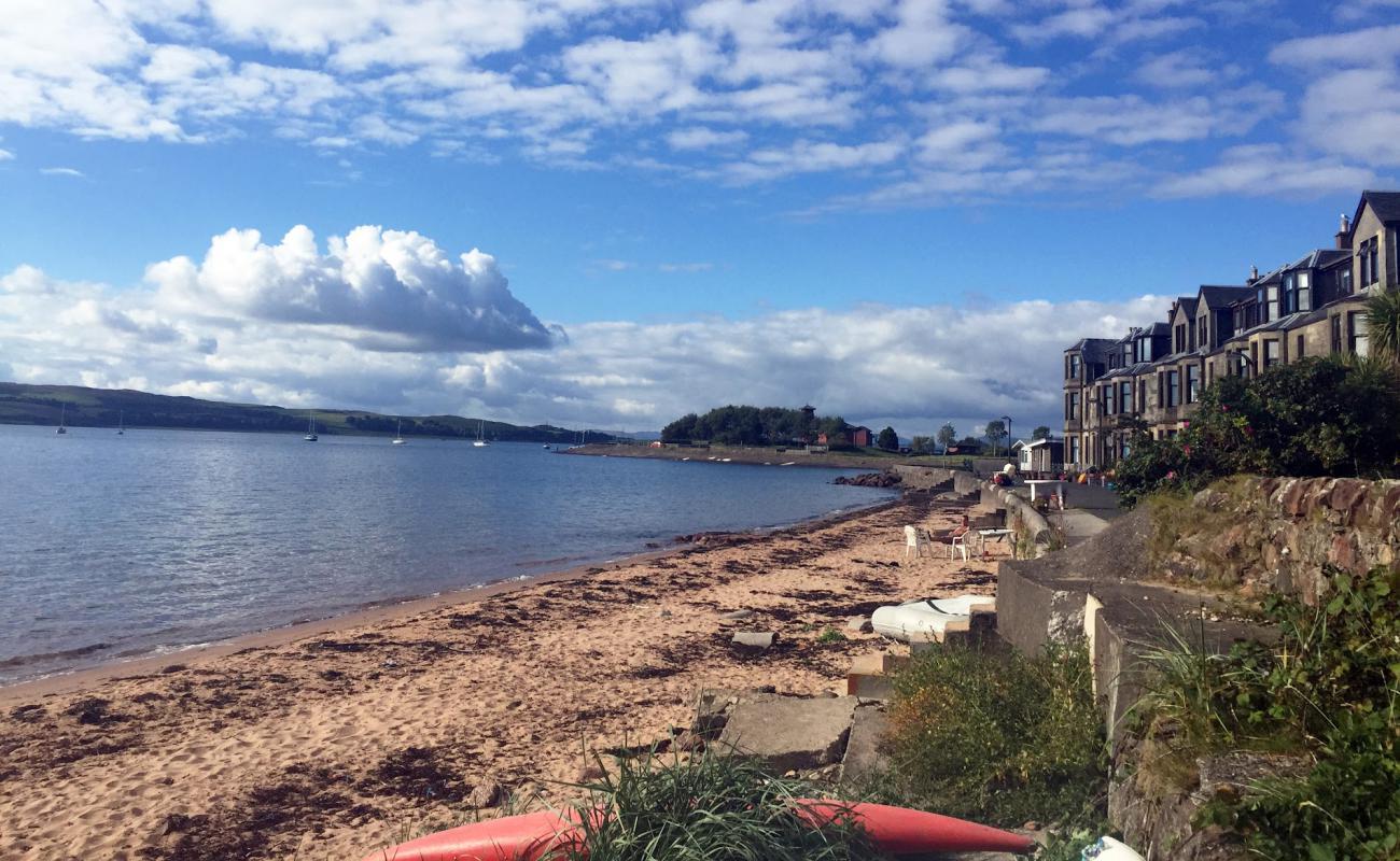 Ferry Row Beach'in fotoğrafı bej kum ve çakıl yüzey ile