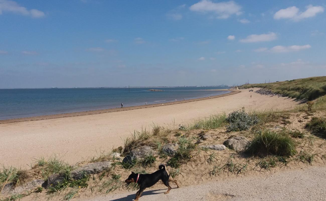 Meols Plajı'in fotoğrafı parlak kum yüzey ile