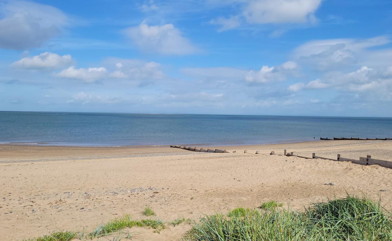 Fleetwood Plajı'in fotoğrafı gri kum ve çakıl yüzey ile