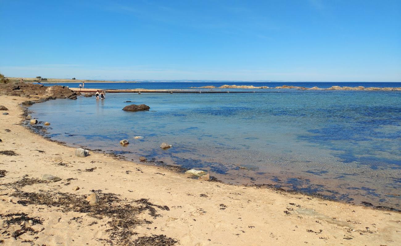 Kingsbarn Plajı'in fotoğrafı açık bej kum yüzey ile