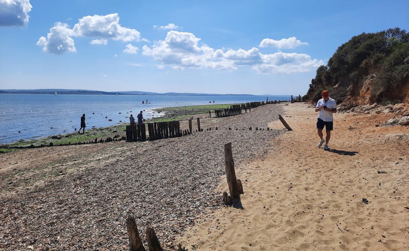 Lepe Plajı'in fotoğrafı hafif çakıl yüzey ile