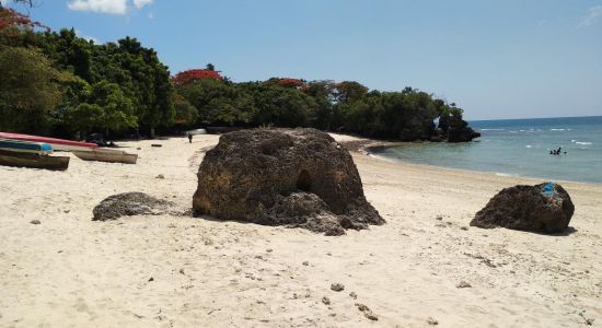 Mangapwani Beach