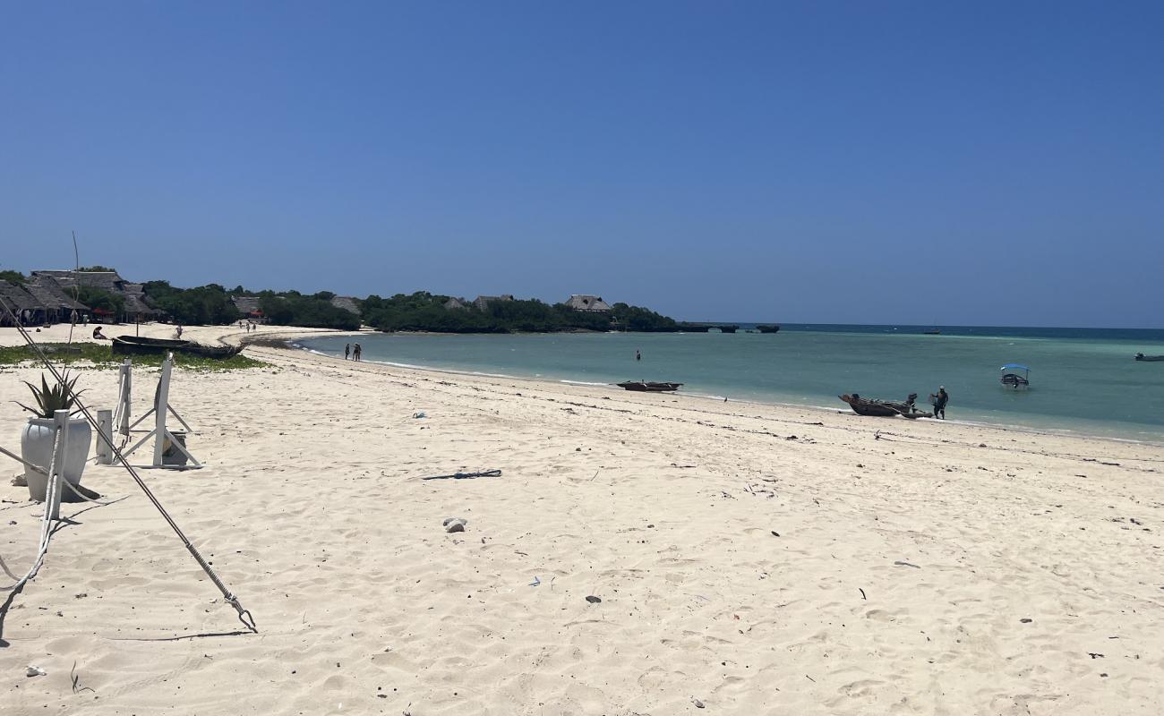 Fumba Beach'in fotoğrafı parlak kum yüzey ile