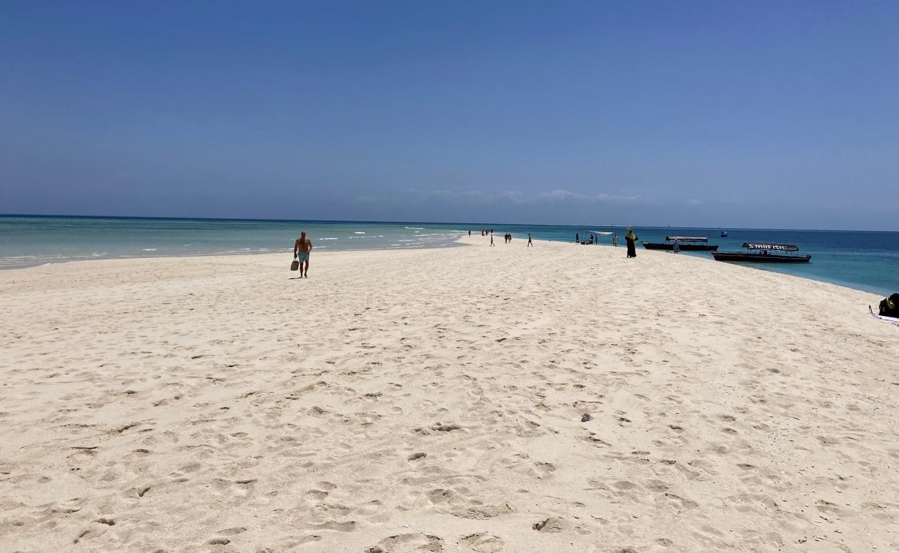 Nakupenda Beach'in fotoğrafı parlak ince kum yüzey ile