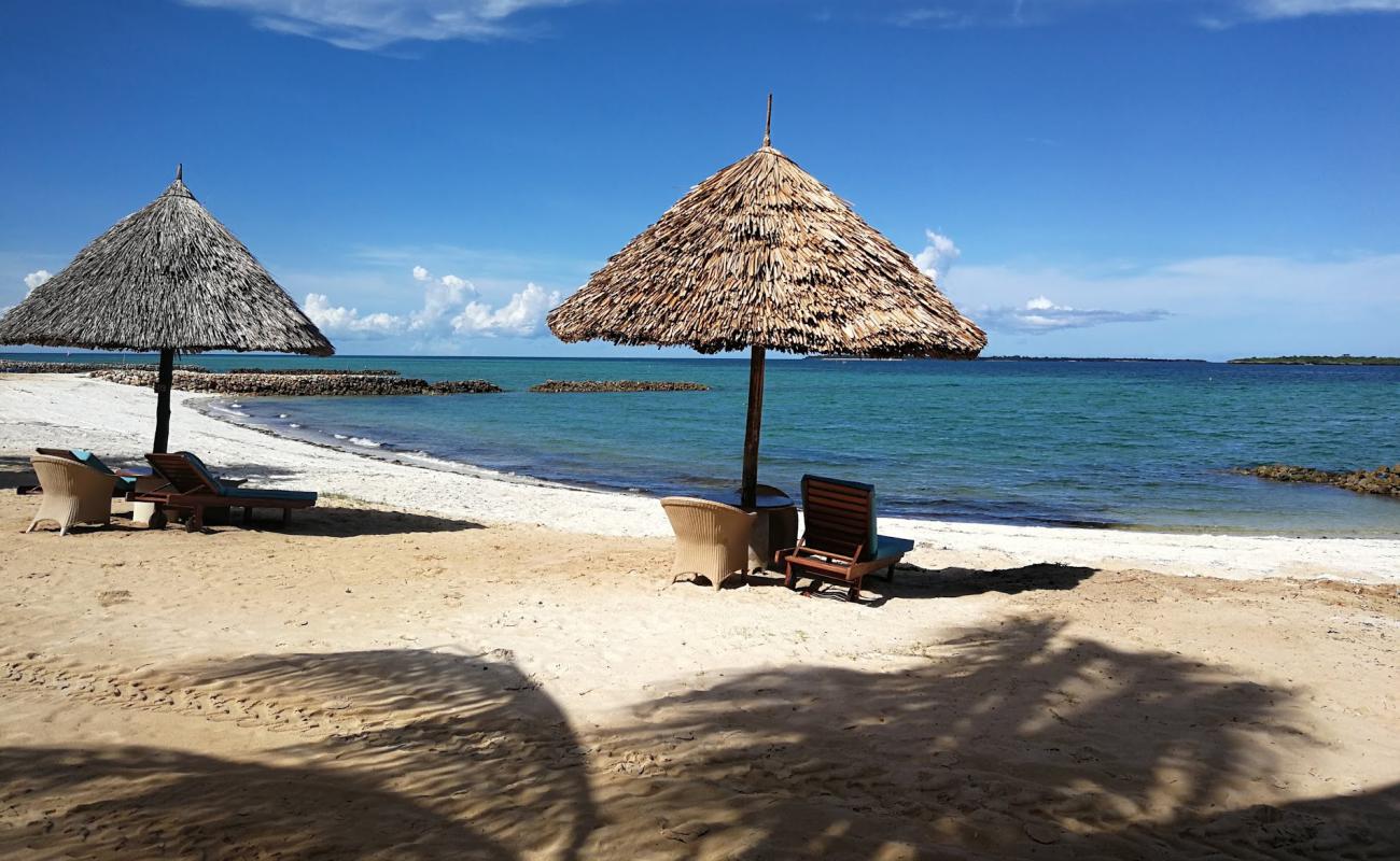 Belinda Resort Beach'in fotoğrafı parlak kum yüzey ile