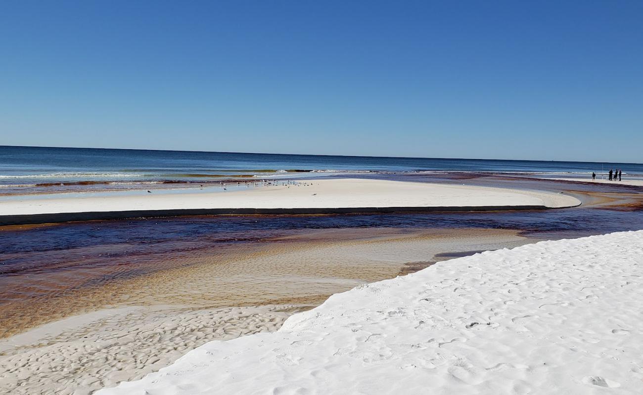 Grayton Beach West'in fotoğrafı beyaz ince kum yüzey ile