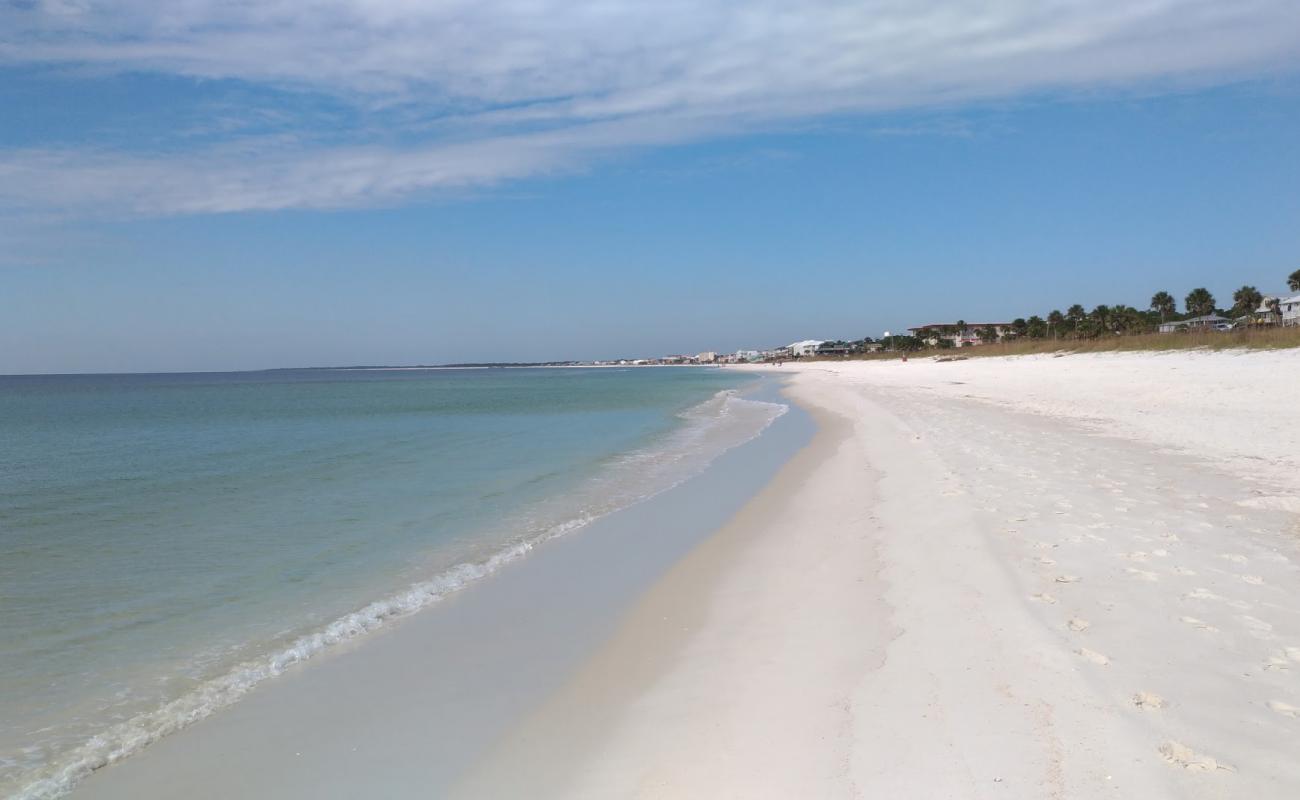 Mexico Beach'in fotoğrafı beyaz kum yüzey ile