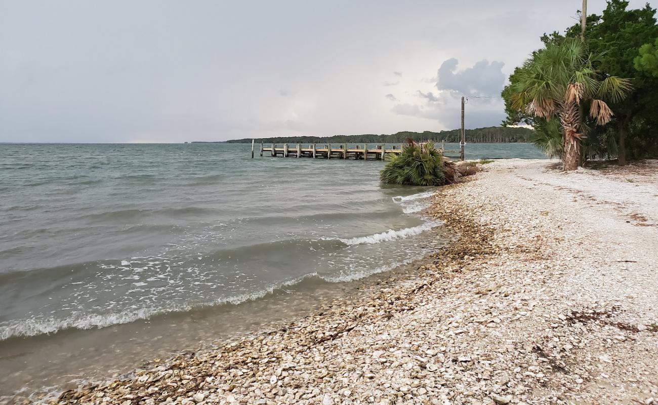 Indian Pass Beach'in fotoğrafı çakıl ile kum yüzey ile