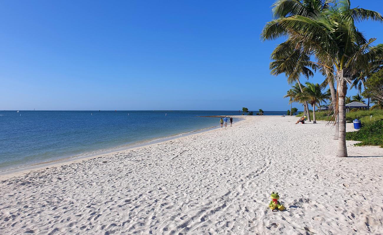 Sombrero beach'in fotoğrafı parlak kum yüzey ile