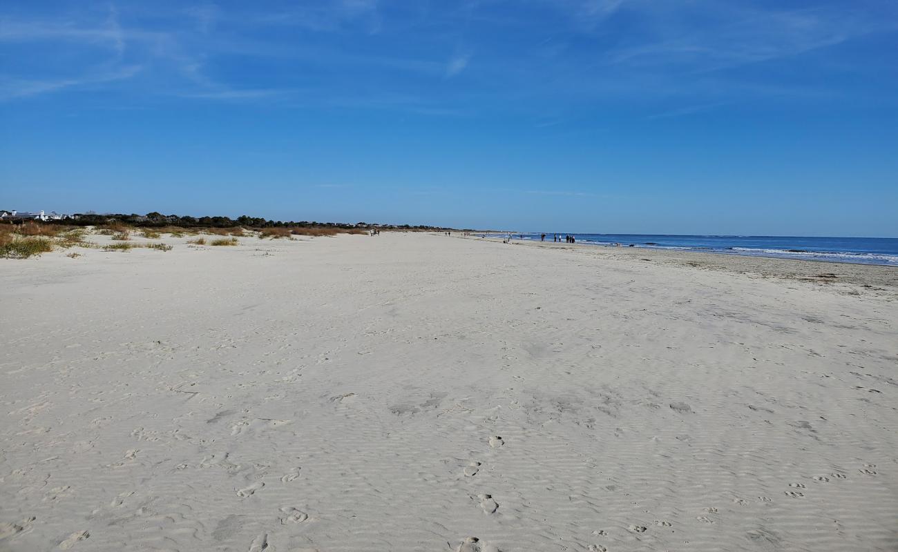 Sullivan's Island beach'in fotoğrafı parlak kum yüzey ile