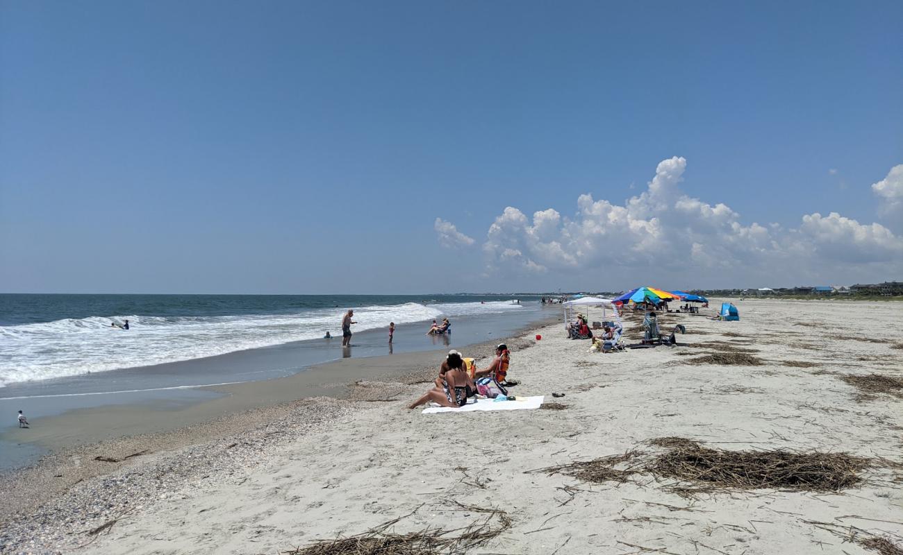 Isle of Palms beach'in fotoğrafı parlak kum yüzey ile